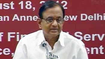 Breaking News: Chidambaram for reviving investments to boost economy