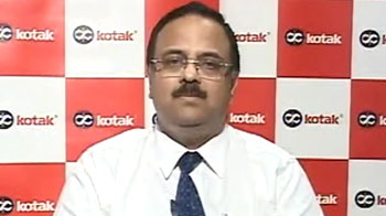 Continue to stick to 6% growth for FY13: Kotak Mahindra Bank
