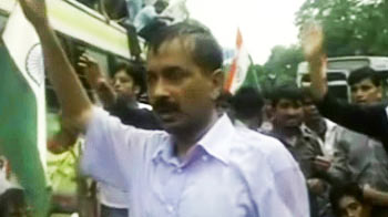 केजरीवाल ने दिल्ली में दिखाया दम
