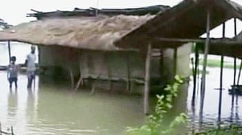 Video : असम में बाढ़ से एक लाख लोग प्रभावित