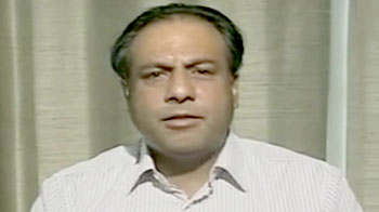 Small steps by government will improve sentiments: Madhav Dhar