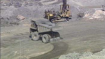 बीजेपी ने सहाय पर लगाए गड़बड़ी के आरोप बीजेपी ने सहाय पर लगाए गड़बड़ी के आरोप