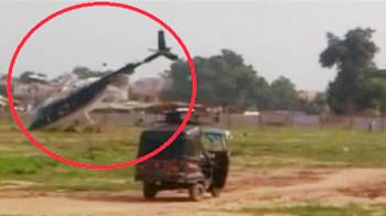 धार्मिक गुरु आसाराम बापू का हेलीकॉप्टर क्रैश, बाल-बाल बचे