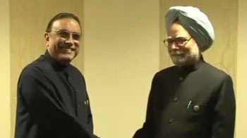 Speed up 26/11 trials: PM Manmohan Singh tells Zardari