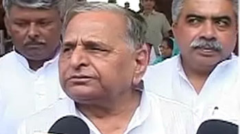 Quota bill unconstitutional, will continue to oppose it: Mulayam