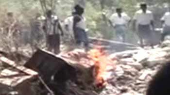 Video : तमिलनाडु की पटाखा फैक्टरी में भीषण आग, दर्जनों मरे