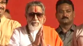 Video : Sushma 'deserving' choice for PM's post: Bal Thackeray