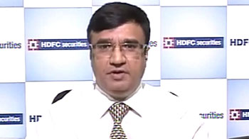 Weaker dollar may strengthen rupee: Experts