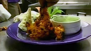 श्रीलंका में टीम इंडिया को दिया गया घटिया खाना