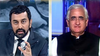 Mulayam bails out UPA, but at what cost?