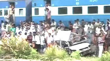 Video : Five killed as train hits car at unmanned crossing in Kerala