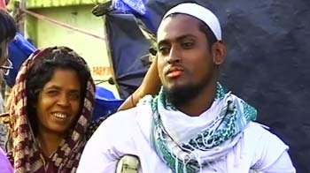 Videos : पहचान बदल रहे हैं बांग्लादेशी...!