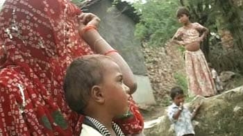 Video : India's malnourished girl child