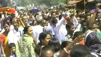 Videos : झारखंड : देवघर के मंदिर में भगदड़, नौ मरे
