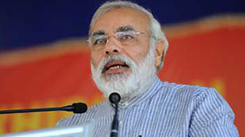 Why isn't Congress revealing details of Sonia's travel expenses, asks Modi