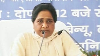Video : Mayawati extends suspense for the UPA, defers decision on support