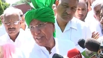 Video : Girls being raped? Marry them ASAP, says Chautala, backing khaps