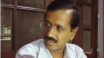 खुर्शीद के खिलाफ सरकारी चिट्ठी सामने लाए केजरीवाल