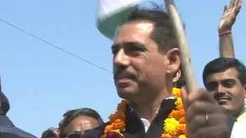 Video : Truth vs Hype: The Robert Vadra-DLF Controversy