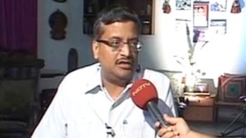 Video : Khemka rejects Haryana govt's claim that he wanted transfer