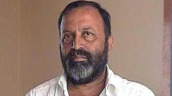 MP who pulled out gun at toll plaza refuses to apologise