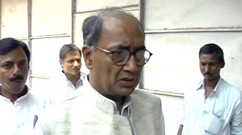 दिग्विजय के खिलाफ सीबीआई जांच के आदेश