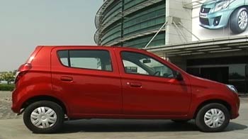 कितनी बदली है मारुति की आल्टो...