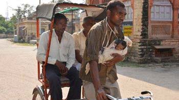 Why India's helping this rickshaw puller's baby Why India's helping this rickshaw puller's baby