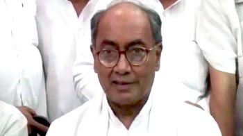 गडकरी पर जांच के लिए दिग्विजय ने लिखा पत्र