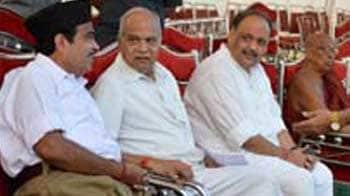 RSS stands by Gadkari, but seeks arm's length from second term