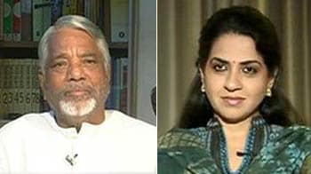 Video : Eye on 2014 Lok Sabha polls: Will a Cabinet rejig help?