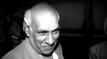 No Biz Like Showbiz: A tribute to Bollywood's King of Romance