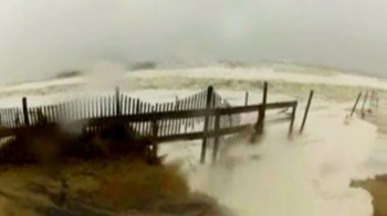 Amateur video of Superstorm Sandy hitting US eastern seaboard