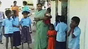 बच्चों को मिलने वाला अनाज़ खा गईं कंपनियां