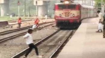 म्यूजिक, मस्ती और आ गई मौत...!