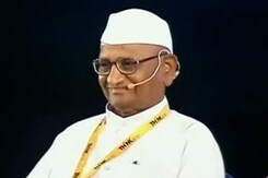 Foreign companies not needed to revive economy: Anna Hazare to PM Foreign companies not needed to revive economy: Anna Hazare to PM