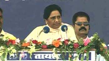 ताज कॉरिडोर मामले में मायावती पर नहीं चलेगा मुकदमा