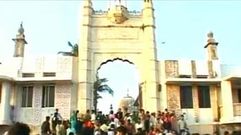 Widespread condemnation of Haji Ali dargah's ban on women