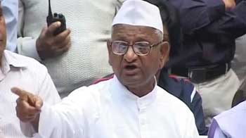 The 9 O'clock News: The biggest stories (Nov 10, 2012)