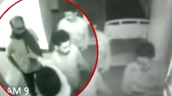 'Former' Trinamool leader arrested for allegedly waving gun in hospital 'Former' Trinamool leader arrested for allegedly waving gun in hospital