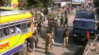 Bengal: One killed as police allegedly fire on protesters from rooftops