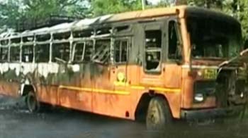 न्यूजरूम : सांगली में किसानों पर फायरिंग न्यूजरूम : सांगली में किसानों पर फायरिंग