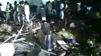 Video : भोपाल में पानी की टंकी ढही, सात लोग मरे