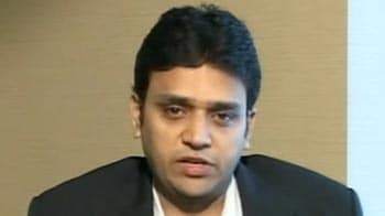 Video : Buy Bharti with target of Rs 360: Suresh A. Mahadevan