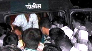 Two girls arrested for Facebook post on Mumbai bandh get bail