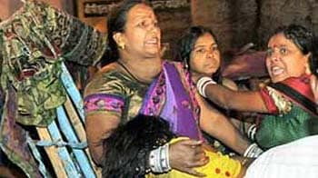 Video : 9 children among 15 dead in stampede during Chhath celebrations in Patna