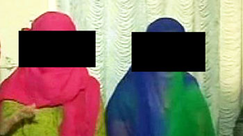 Apologise for comment, but arrest was unfair: Women arrested for Mumbai bandh Facebook post