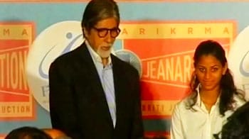 Video : Big B felicitated by Australian government