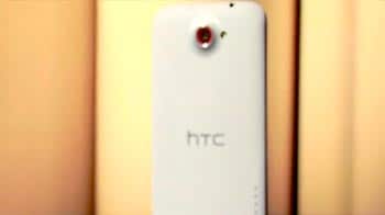 Video : Up close and personal with HTC's new flagship smartphones