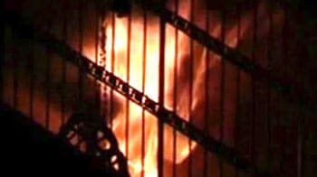 Video : Major fire at a residential building in Mumbai's Cuffe Parade area